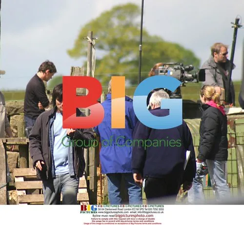 Emmerdale cast members film new episode