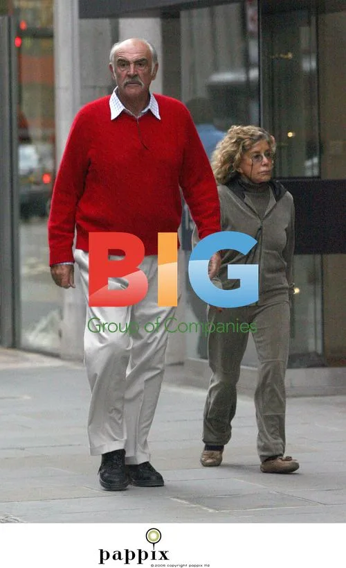 Sean Connery and Wife Micheline Enjoy London Stroll