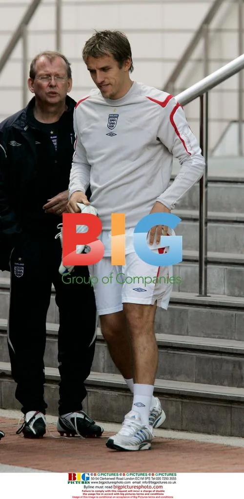 England Squad Leaving Lowry Hotel