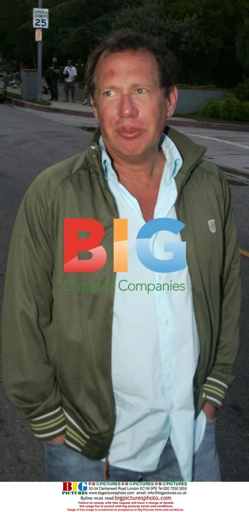 Garry Shandling at Jim Carrey's Memorial Day Party