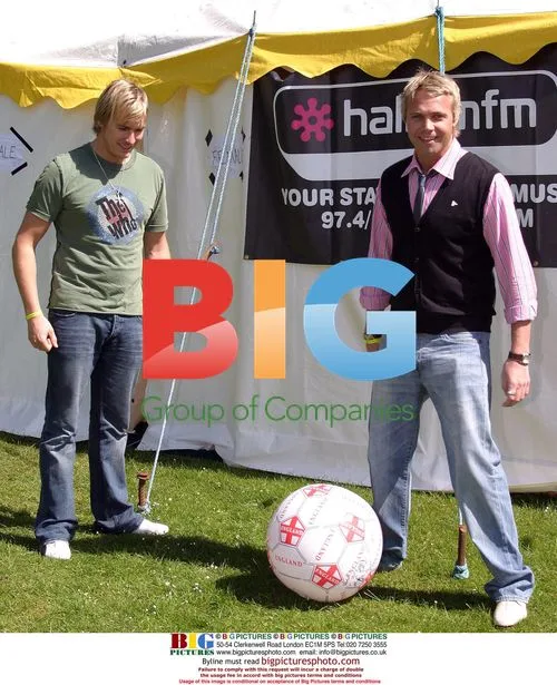 Journey South at Hallam FM Mayfest concert