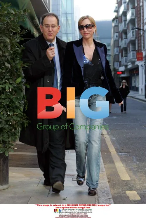 Heather Mills Catches Train to See Solicitors