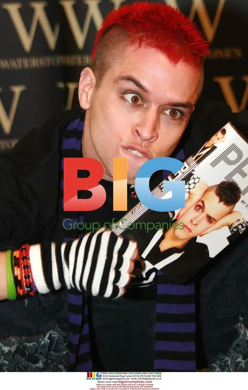 Pete Bennett at book signing in Manchester