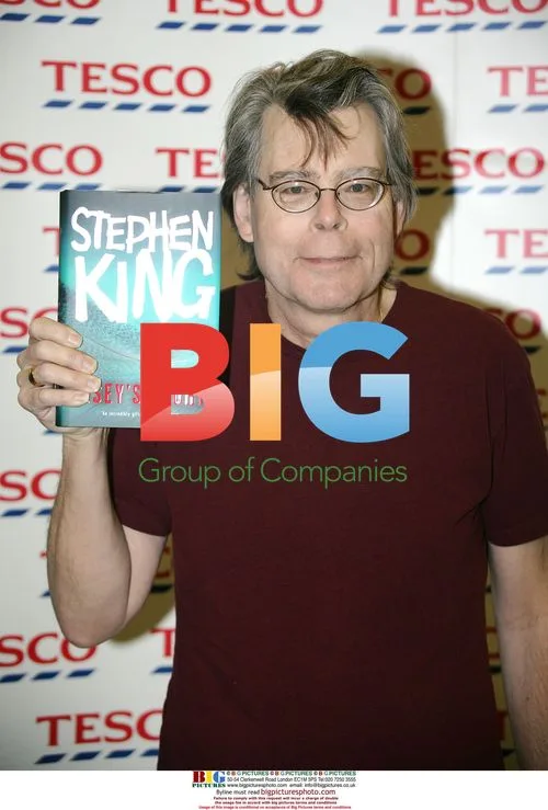 Stephen King promoting new book at Tesco
