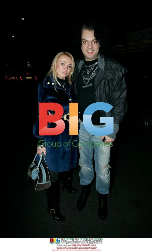 Philip Kirkorov and wife leave Dorchester hotel