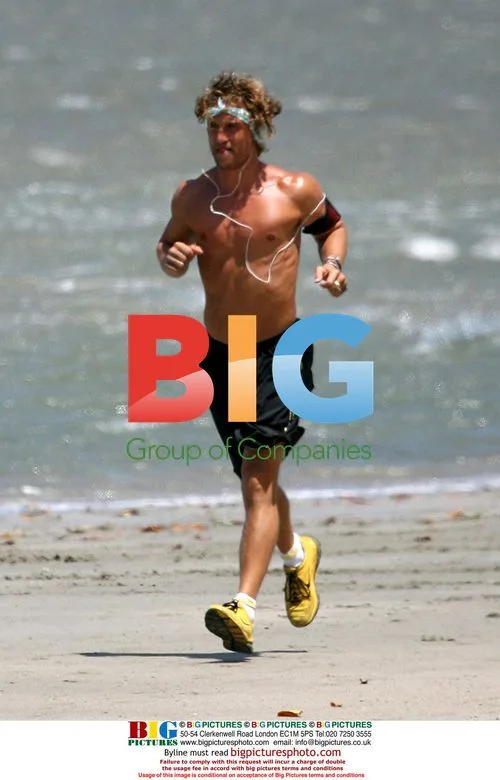Mathew McConaughey Runs on Beach in Australia