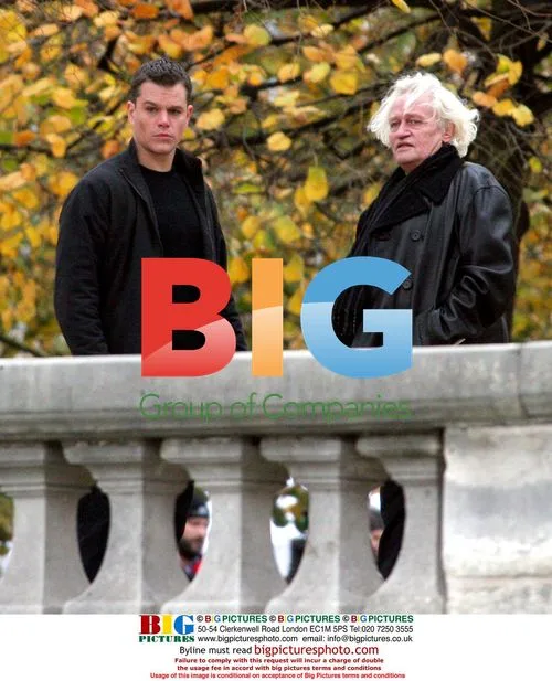 Matt Damon and Niels Arestrup on Bourne Ultimatum Set