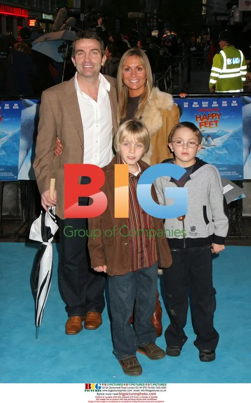 Bradley Walsh and family at Happy Feet premiere