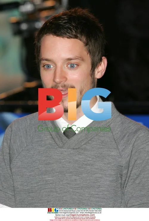 Elijah Wood at Happy Feet Premiere