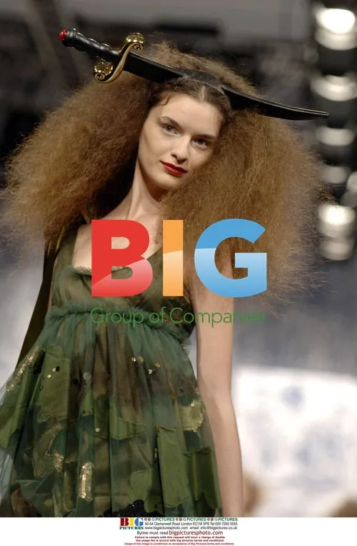 Jean Chacques de Castelbajac RTW SS 2007 Fashion Show