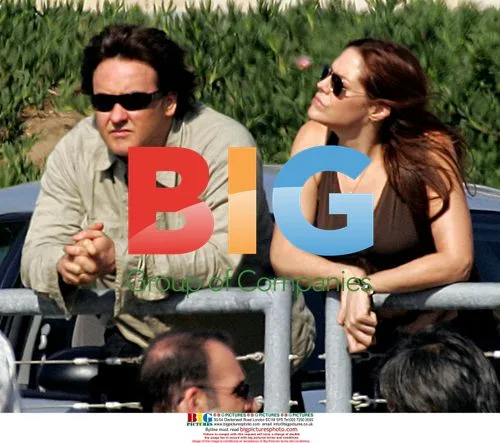 John Cusack and Mary McCormack on the set of 1408