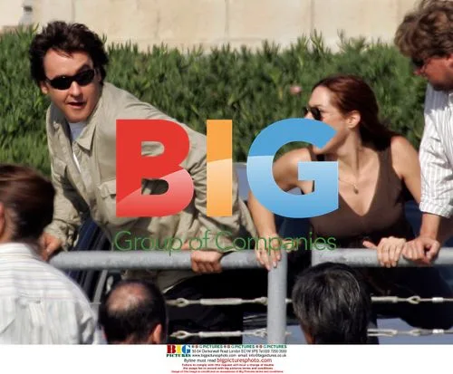 John Cusack and Mary McCormack on set of 1408