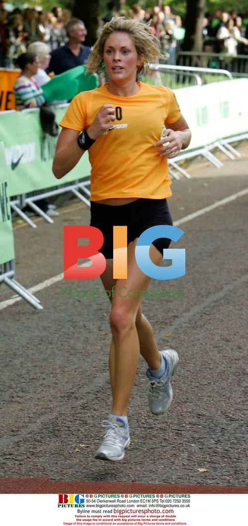 Nike Run London 2006 - North vs South