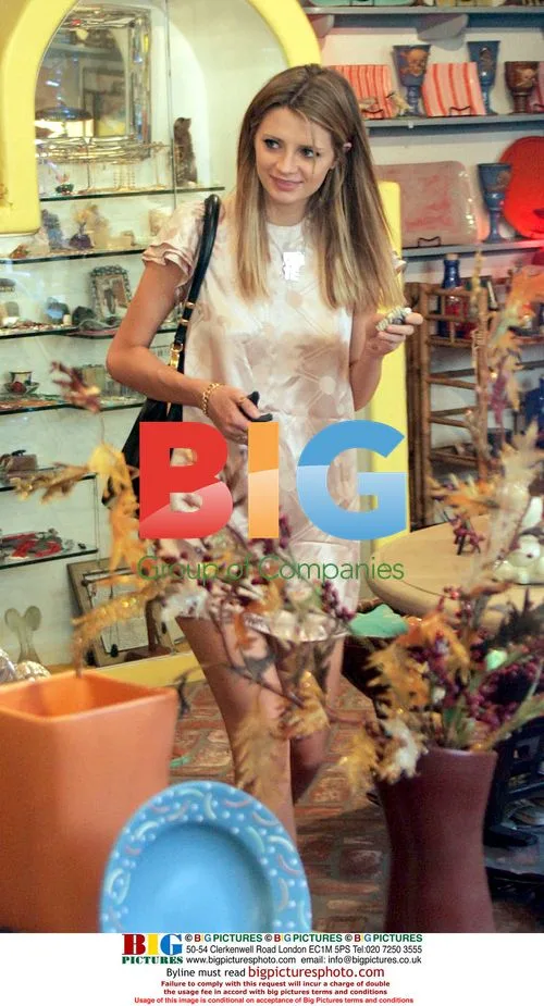 Mischa Barton and Cisco Adler go shopping in Malibu
