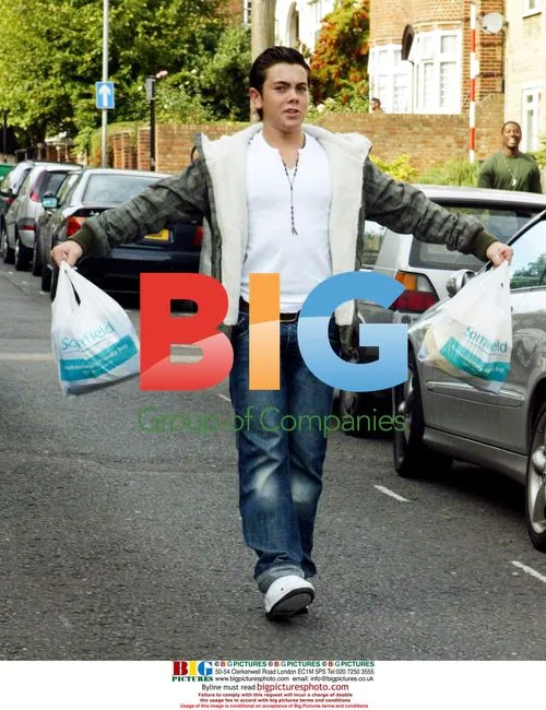 X-Factor Contestants Arrive for Rehearsals