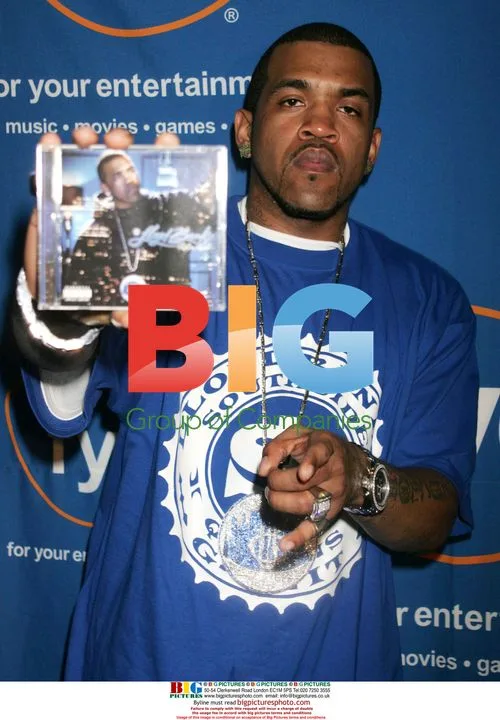 Lloyd Banks Promotes 'Rotten Apple' CD