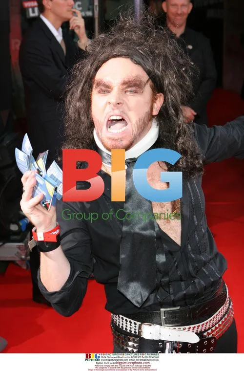 Leigh Francis aka Avid Merrion at Vodafone Live Music Awards 2006