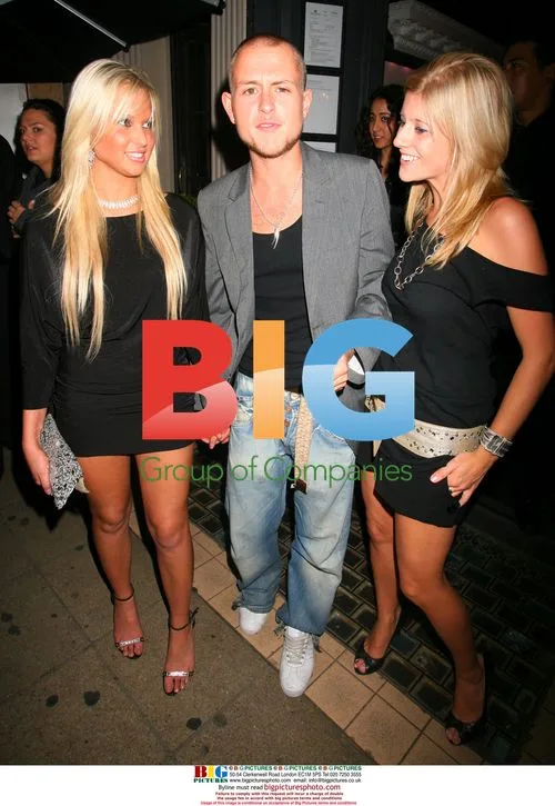 Hollyoaks actor Lee Otway leaving Movida club