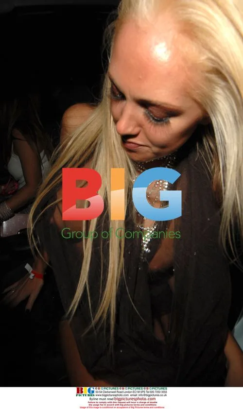 Aisleyne leaves Celebrity Love Island party