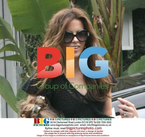 Kate Beckinsale and daughter Lily shopping