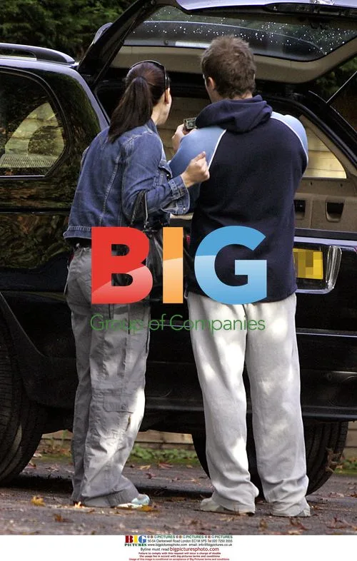 Pregnant Kirsty Gallacher and Paul Sampson Vet Visit