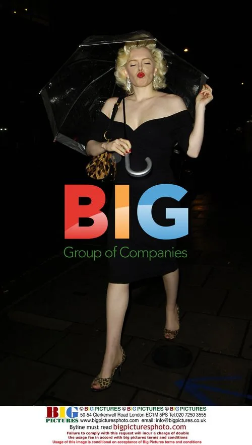 Marilyn Monroe Lookalike at London Event