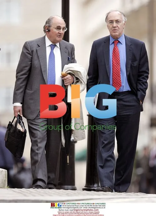 Michael Howard interviewed in cash-for-honours probe