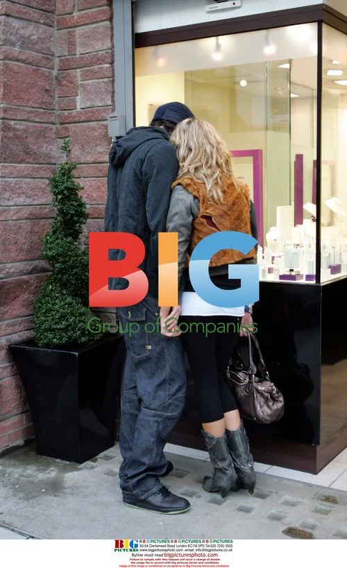 BB7's Mikey and Grace Window Shop