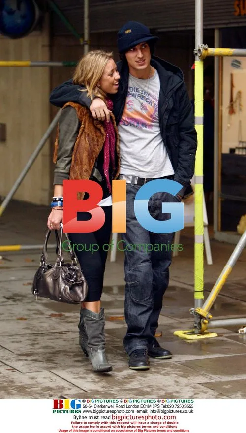 BB7's Mikey and Grace Window Shop
