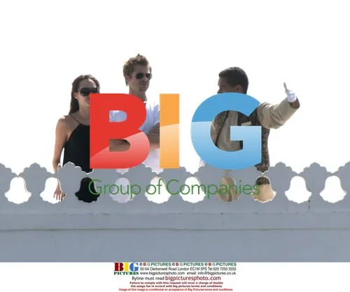 Pitt Proposes to Jolie at Taj Lake Palace