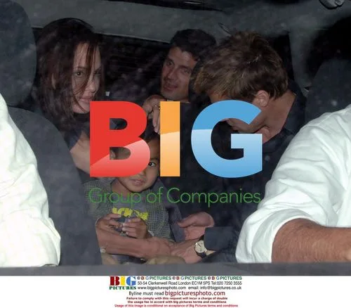 Angelina Jolie and Brad Pitt Dine in New Orleans