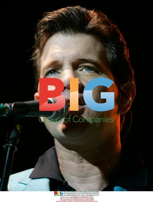 Singer Chris Isaac performs in Boca Raton