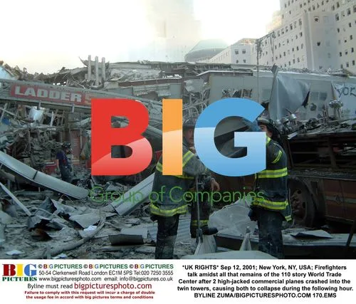 9/11 Twin Towers Collapse