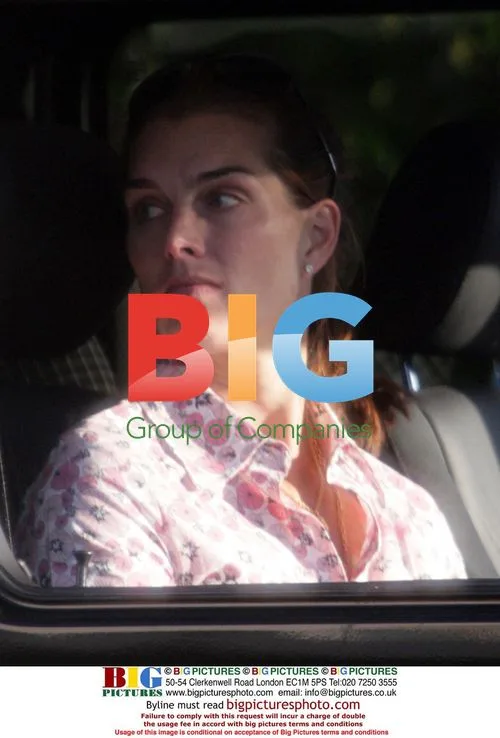 Brooke Shields Picks Nose in Car