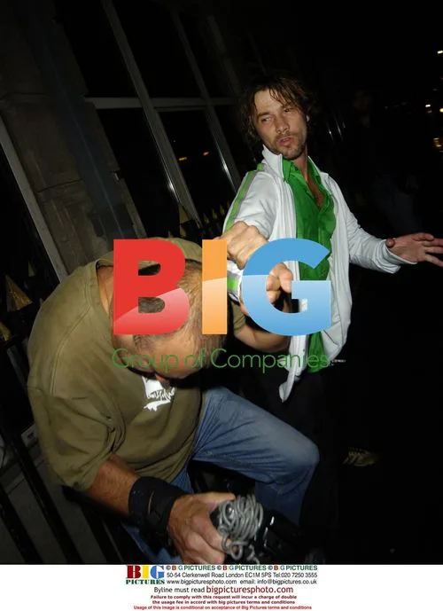 Jay Kay Assaults Paparazzi in London