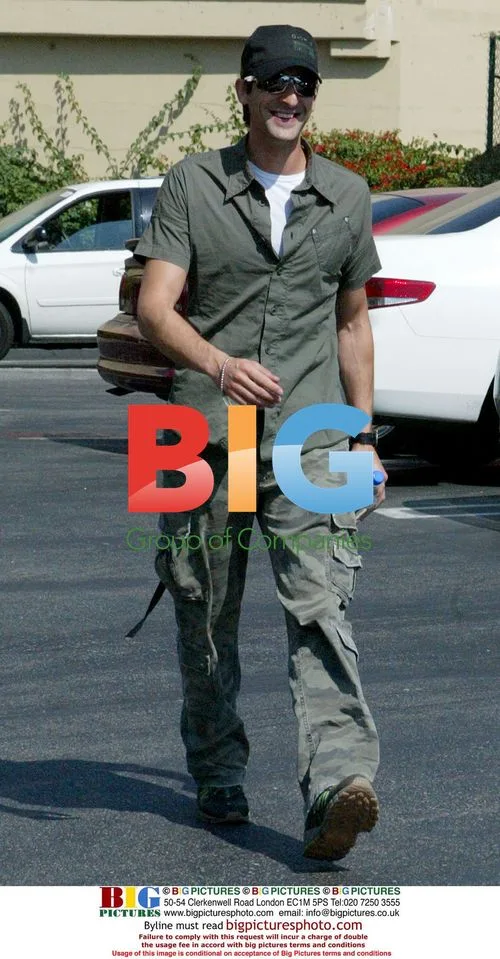 Adrien Brody Enjoys Lunch