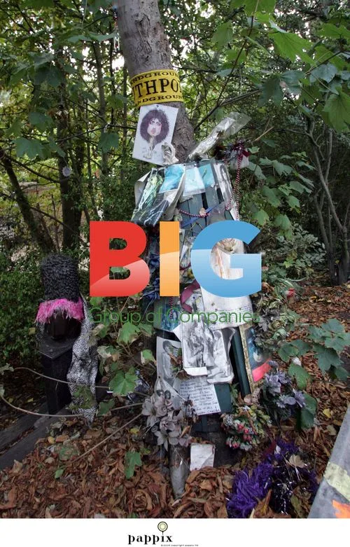 Roadside Tribute to Marc Bolan