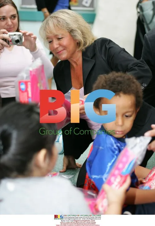 Rosie Winterton launches oral health initiative