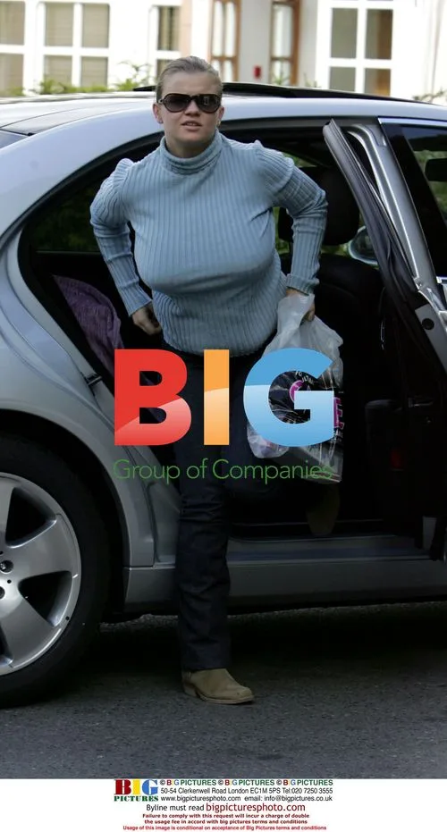 Kerry Katona Arrives for Photo Shoot