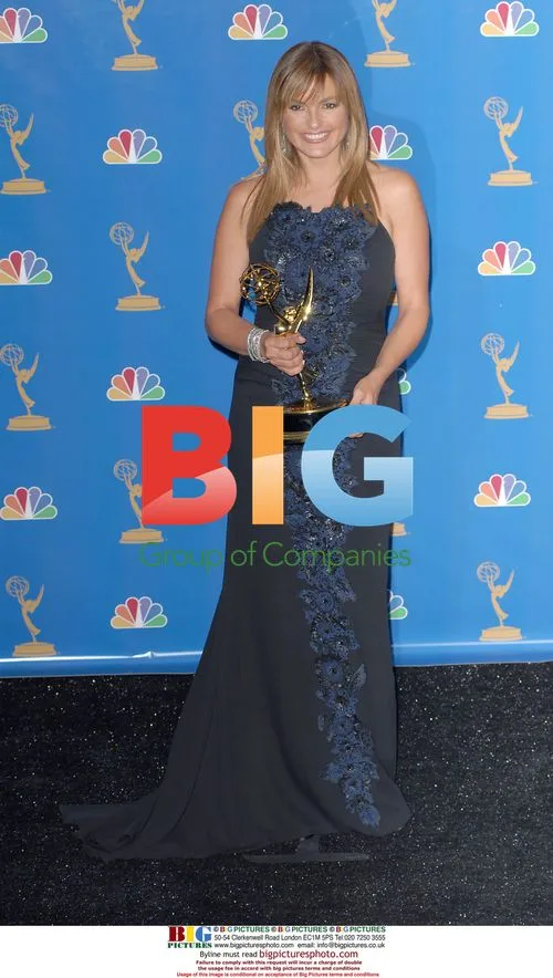 Emmys 2006: Mariska Hargitay in pressroom