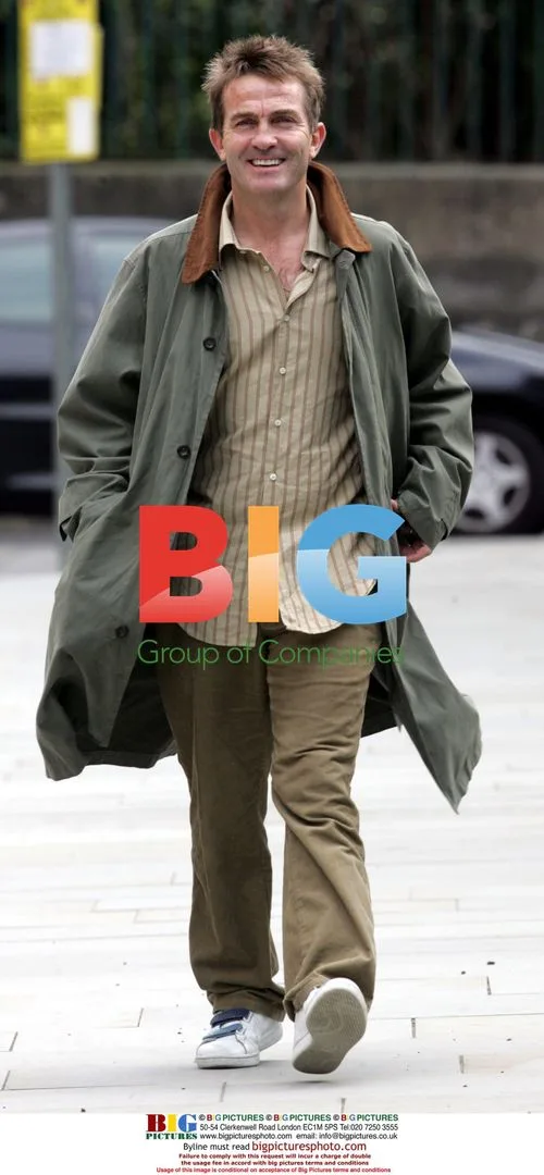 Bradley Walsh Leaves Granada Studios