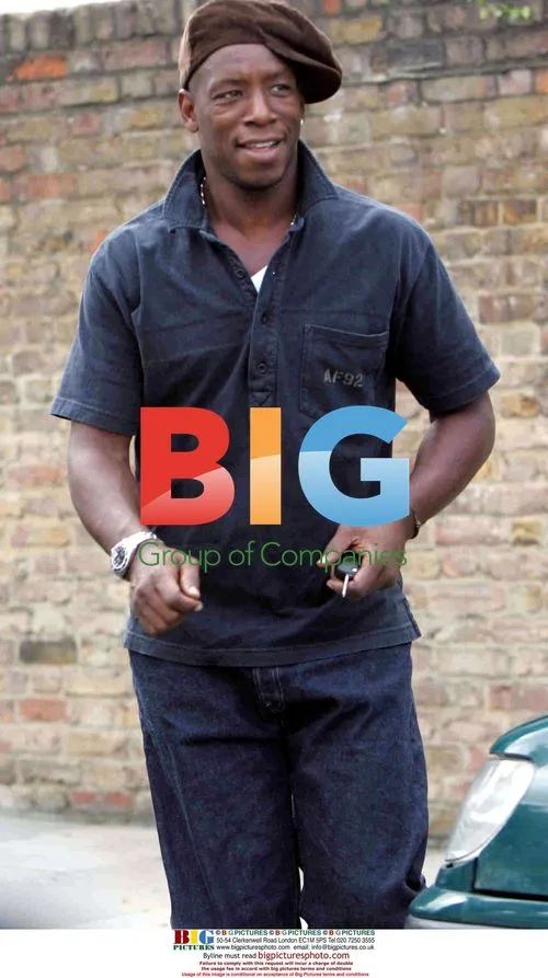 Ian Wright visits friends in London