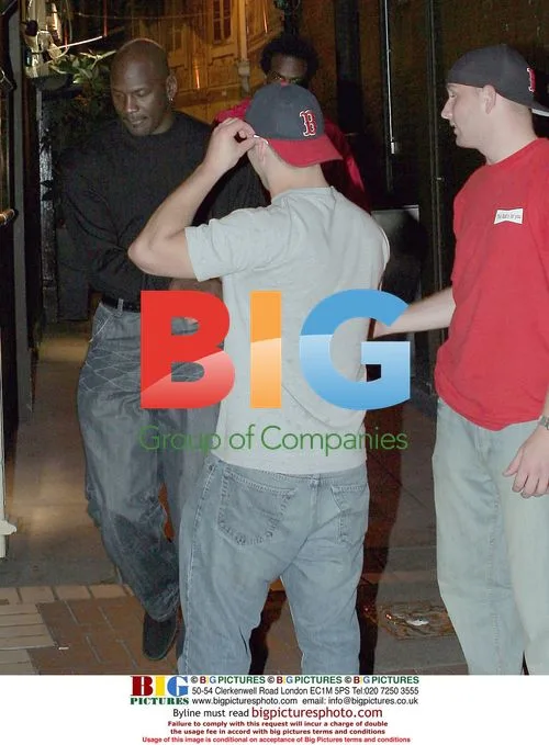 Michael Jordan hits Dublin nightclub