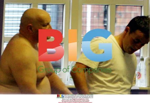 Ant and Dec Practicing With Sumo Wrestler