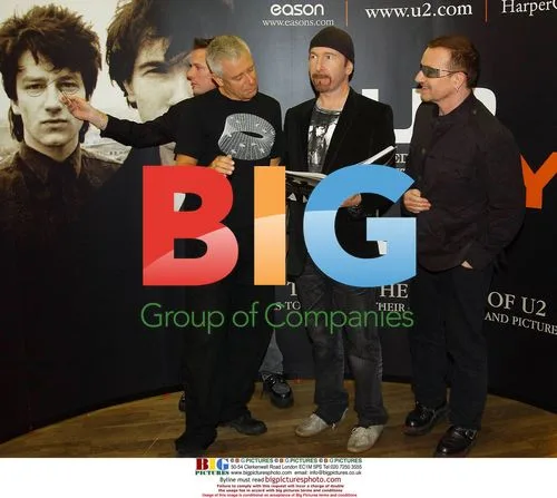 U2 Members Deface Posters in Dublin