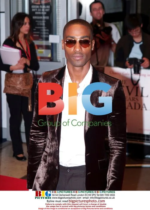 Singer Simon Webbe at 'The Devil wears Prada' gala