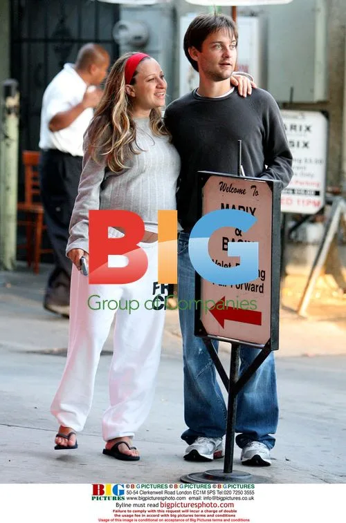 Tobey Maguire and Jennifer Meyer's Romantic Lunch