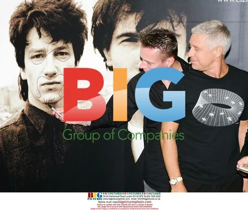Bono and Larry Mullen Deface Each Other's Images