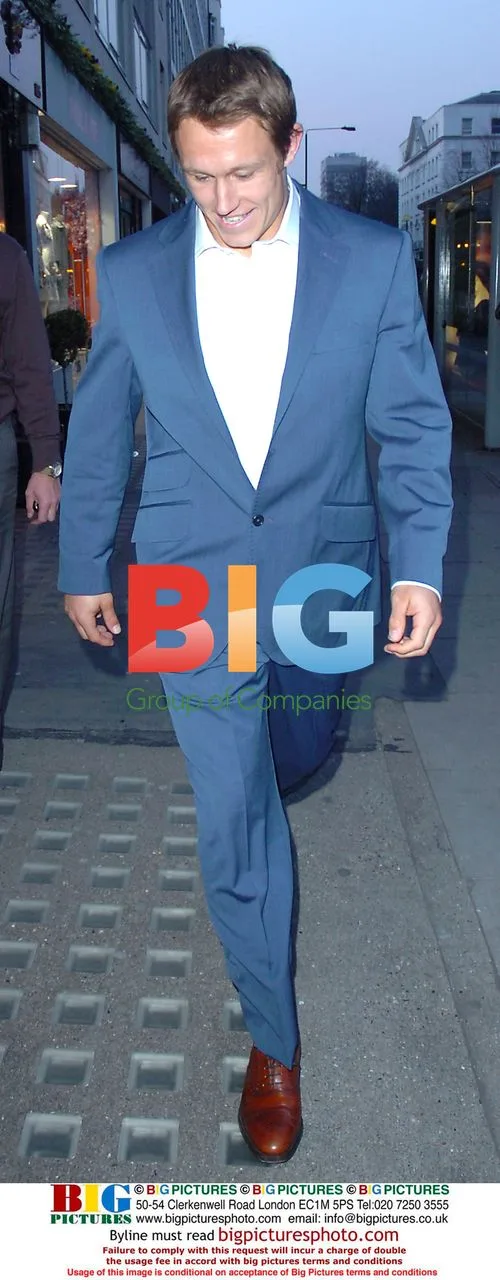 Johnny Wilkinson leaving Hackett store in London