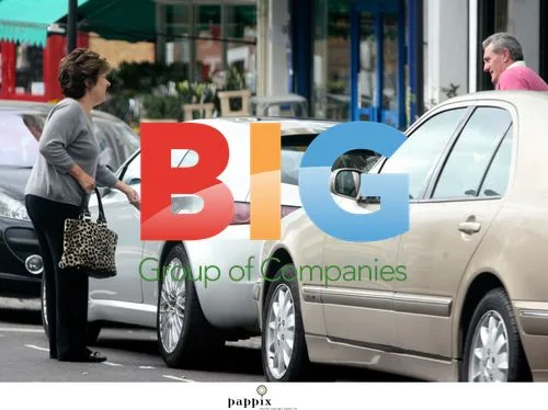 Lynda Bellingham out shopping in north London